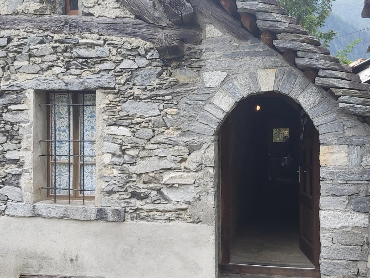 Villa Tepilanti Cerentino Esterno foto